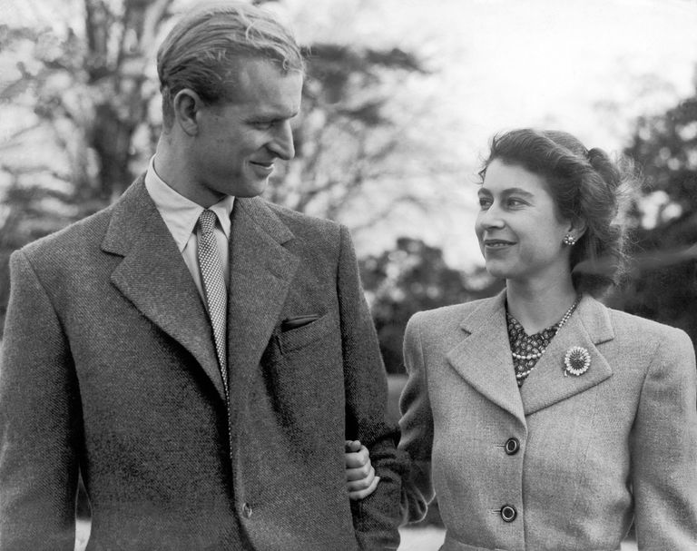 Queen Elizabeth's Wedding Band Has a Secret Inscription